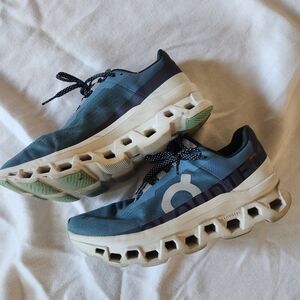 On Cloudmonster Dust/Vapor Women’s Running Athletic Shoes Size 10 Blue Green